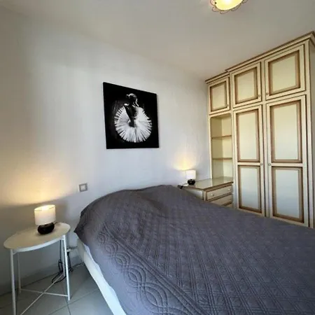 Apartment T2 A 50m De La Avec Balcon, Climatisation Et Parking - 5 Couchages - Fr-1-226-507 *